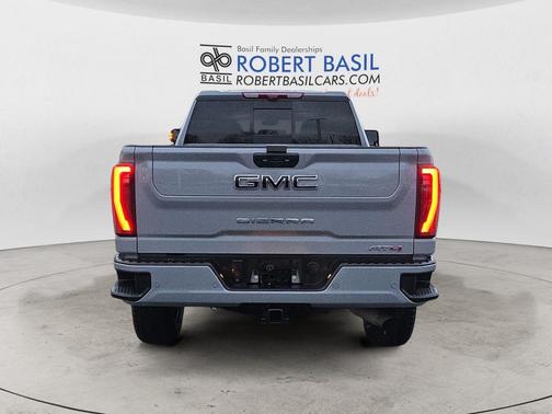 2024 GMC Sierra 2500 AT4