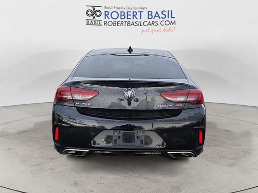 2018 Buick Regal Sportback GS