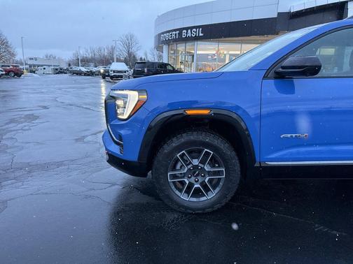 2026 GMC Terrain AWD AT4