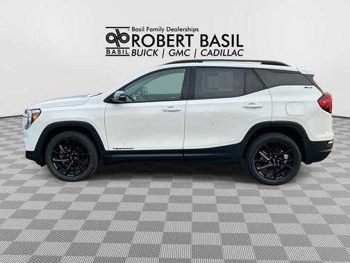 Summit White 2023 GMC Terrain SLT