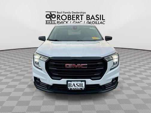 Summit White 2023 GMC Terrain SLT