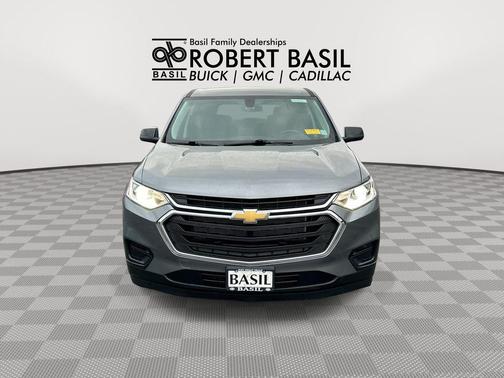 Satin Steel Metallic 2021 Chevrolet Traverse LS
