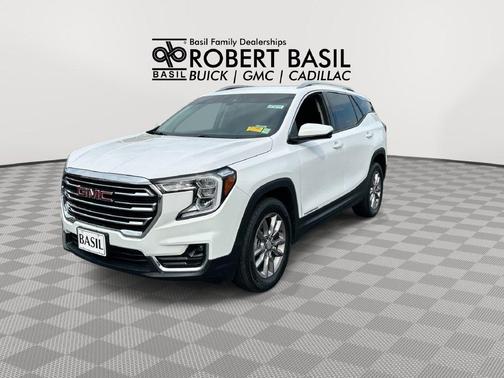 Summit White 2024 GMC Terrain SLT