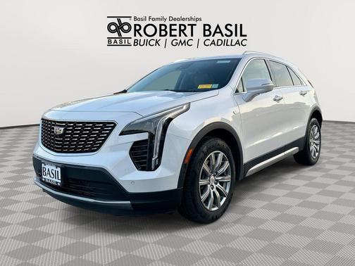 Crystal White Tricoat 2020 Cadillac XT4 Premium Luxury