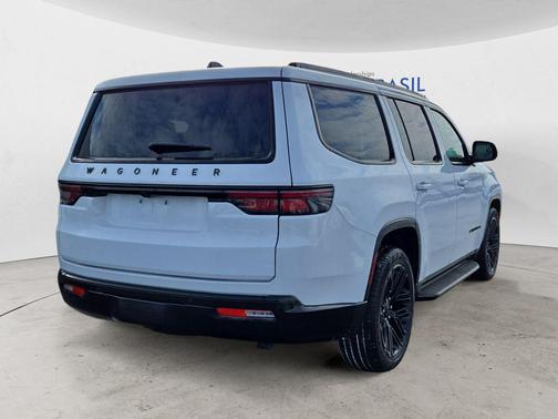 2024 Jeep Wagoneer Series II Carbide