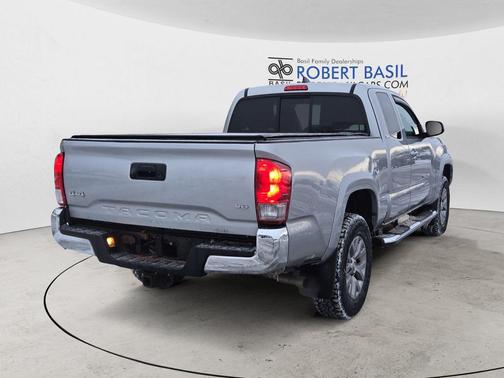 2016 Toyota Tacoma SR5