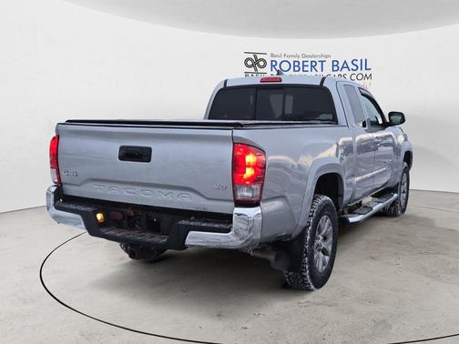 2016 Toyota Tacoma SR5