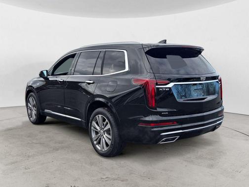 2023 Cadillac XT6 Premium Luxury AWD
