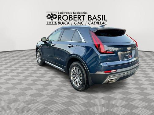 Twilight Blue Metallic 2021 Cadillac XT4 Premium Luxury