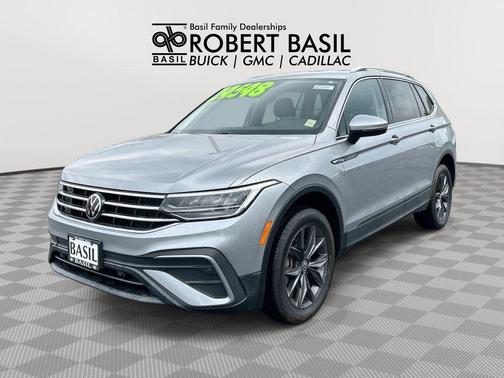 Silver Metallic 2022 Volkswagen Tiguan 2.0T SE 4MOTION