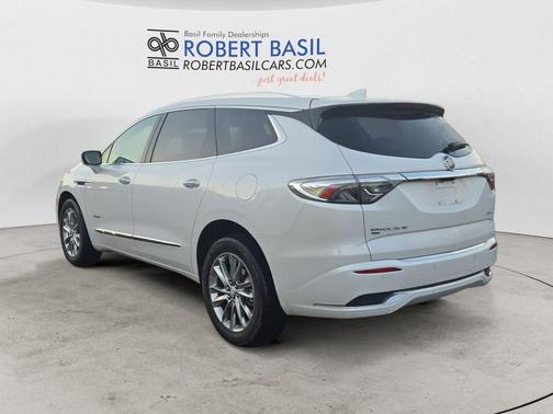 2023 Buick Enclave Avenir AWD