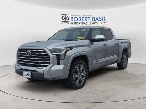 2022 Toyota Tundra Hybrid Capstone