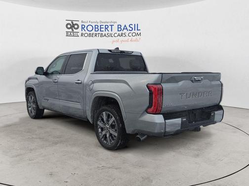 2022 Toyota Tundra Hybrid Capstone