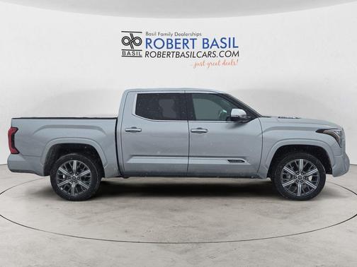 2022 Toyota Tundra Hybrid Capstone