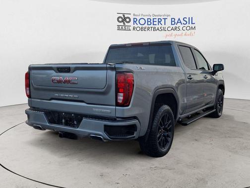 2023 GMC Sierra 1500 Elevation