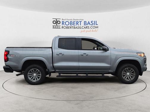 2024 Chevrolet Colorado LT