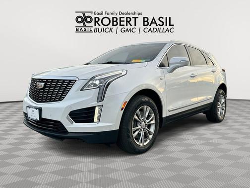 Crystal White Tricoat 2020 Cadillac XT5 Premium Luxury