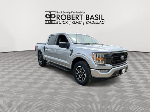 Iconic Silver Metallic 2023 Ford F-150 XLT