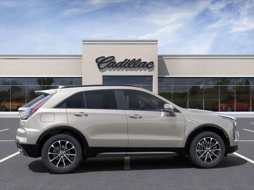 2025 Cadillac XT4 Sport