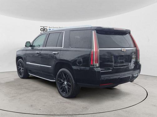 2016 Cadillac Escalade Luxury