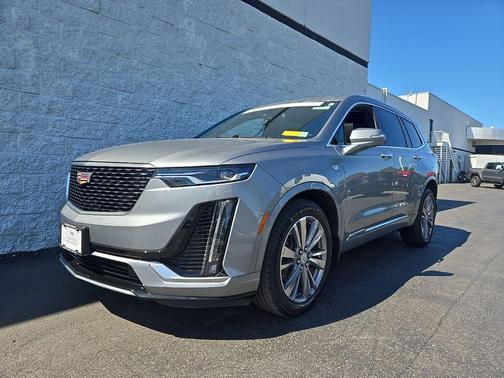 Argent Silver Metallic 2024 Cadillac XT6 Premium Luxury AWD