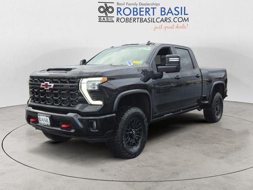 2025 Chevrolet Silverado 2500 4WD Crew Cab Standard Bed ZR2