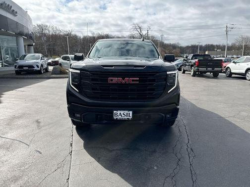 Onyx Black 2026 GMC Sierra 1500 Elevation