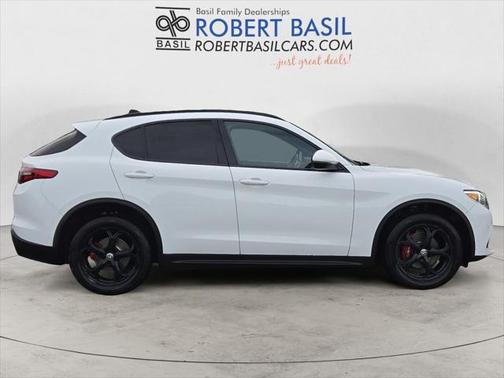 2018 Alfa Romeo Stelvio Ti Sport