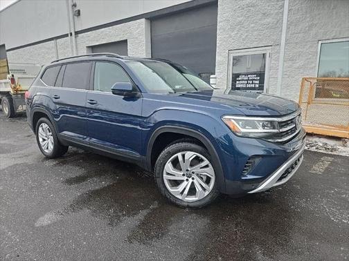 2022 Volkswagen Atlas 3.6L SE w/Technology