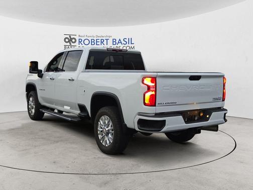2022 Chevrolet Silverado 2500 High Country