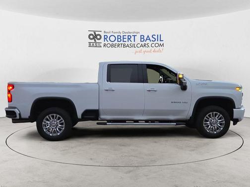 2022 Chevrolet Silverado 2500 High Country