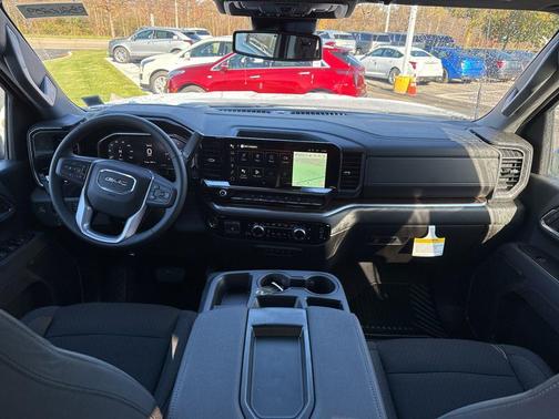 2026 GMC Sierra 2500 SLE