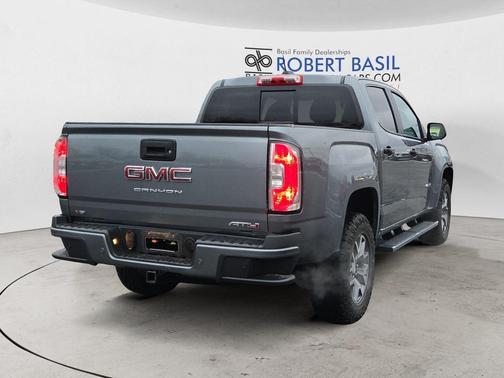 Satin Steel Metallic 2022 GMC Canyon AT4