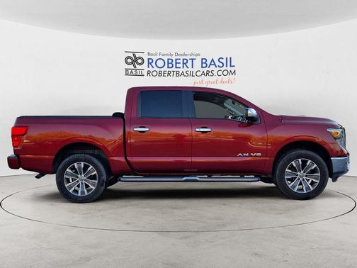 2018 Nissan Titan SL
