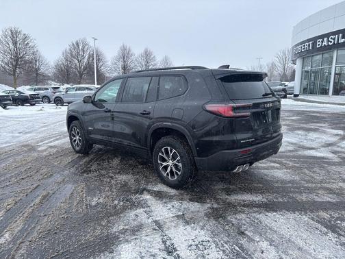 2026 GMC Acadia AT4 AWD