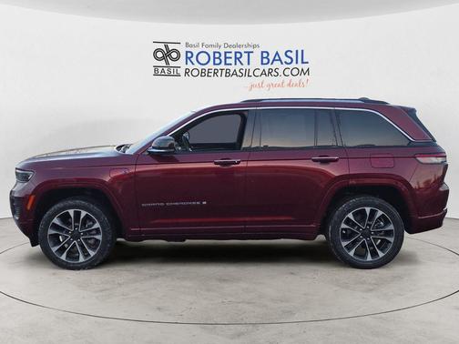 2022 Jeep Grand Cherokee 4xe Overland