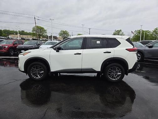 Glacier White 2023 Nissan Rogue S