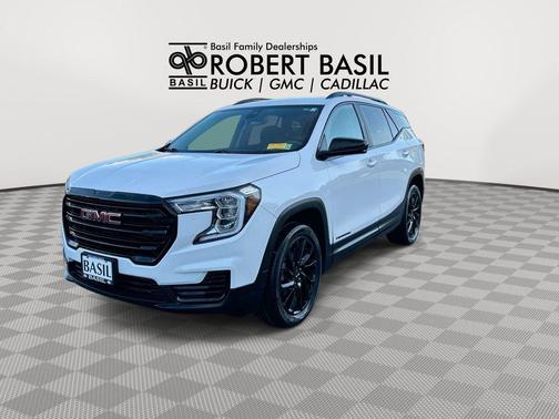 Summit White 2023 GMC Terrain SLE