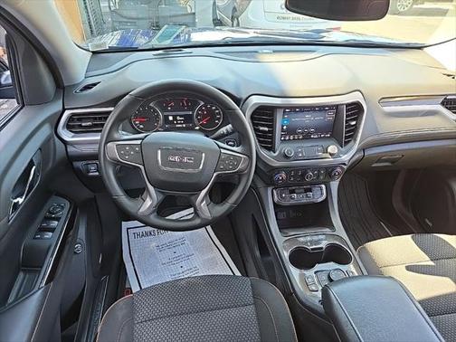 2023 GMC Acadia AWD AT4
