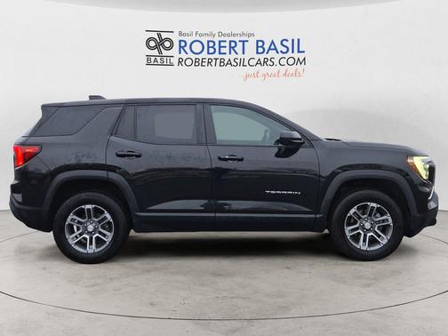 2025 GMC Terrain AWD Elevation