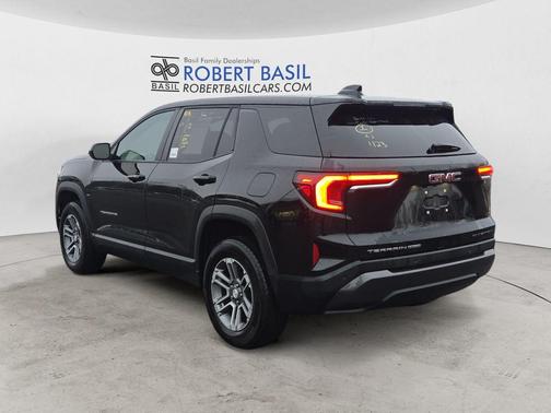 2025 GMC Terrain AWD Elevation