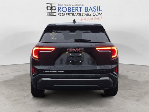 2025 GMC Terrain AWD Elevation