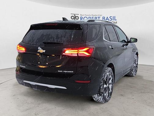 2023 Chevrolet Equinox Premier w/1LZ
