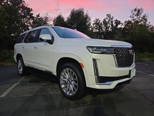 Crystal White Tricoat 2024 Cadillac Escalade Premium Luxury