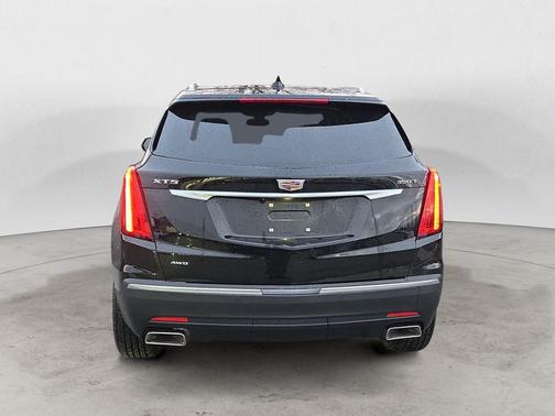 2024 Cadillac XT5 Luxury