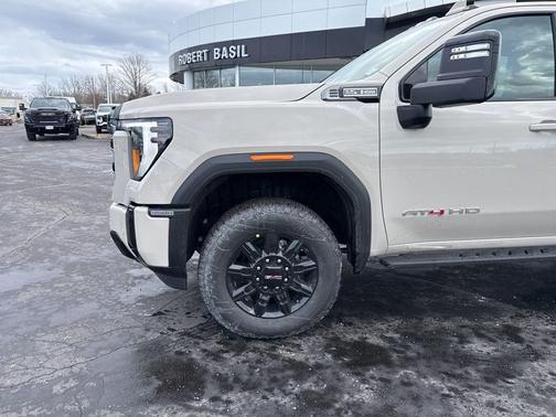 2026 GMC Sierra 2500 AT4