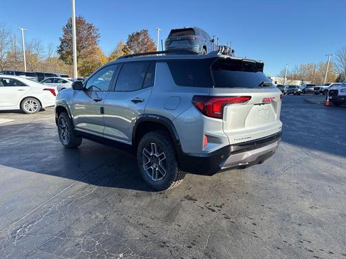 2026 GMC Terrain AWD AT4
