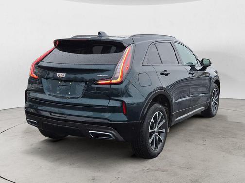 2024 Cadillac XT4 Sport