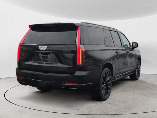 2025 Cadillac Escalade ESV Sport Platinum
