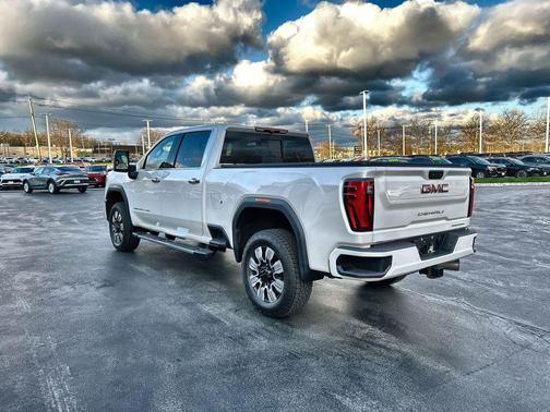White Frost Tricoat 2024 GMC Sierra 2500 Denali